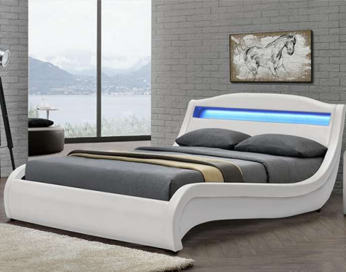 Công thái học đương đại Khung giường bọc da Pu trắng có đèn LED