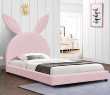 Không gian sống bằng vải Thiết kế nền tảng khung giường bọc nệm với ván chân