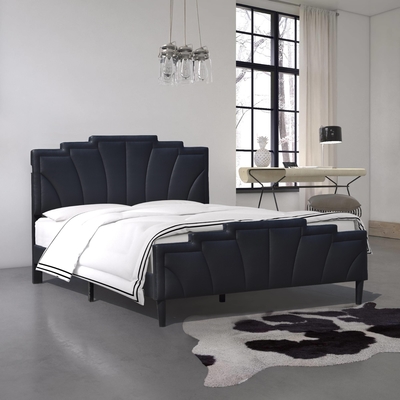 Một khung giường bọc rất bình thường với một cái đầu giường đặc biệt, khác với những người khác.