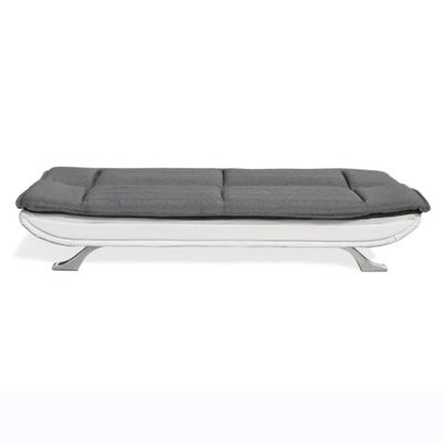 Vải than màu trắng giả da chần gòn Giường sofa 3 chỗ với chân Chrome