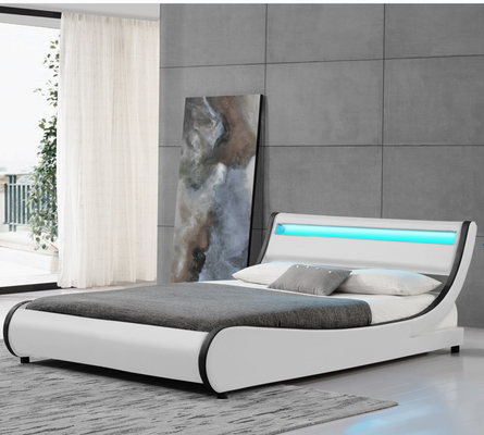 Khung giường nền bọc da giả cỡ Queen với đầu giường cong