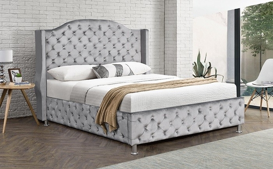Giường bọc vải nhung màu xám bạc tùy chỉnh Nút chần đầu giường cao