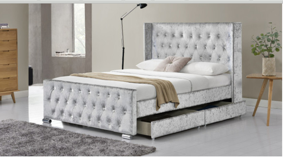 Giường nhung chần nhung có đèn LED và nút bấm kim cương