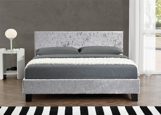 SF833 Khung giường bọc nệm cỡ Queen Màu xám Vải nhung có đầu giường