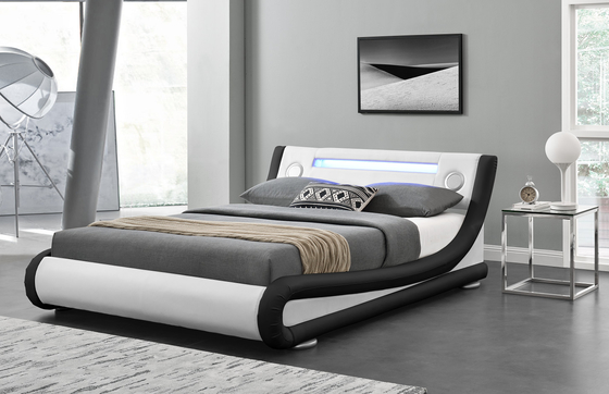 Giường bọc nệm LED hiện đại Khung giường nền cỡ Queen có loa